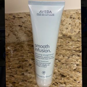 AVEDA Smooth Infusion Glossing Straightener